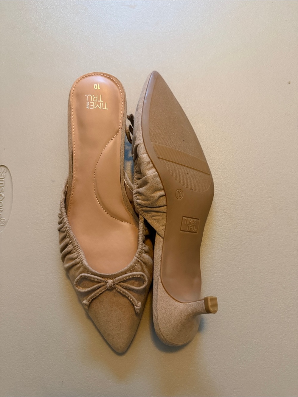 Time and Tru Taupe Pointed-Toe Ruched Bow Kitten Heels *NWOT or Box